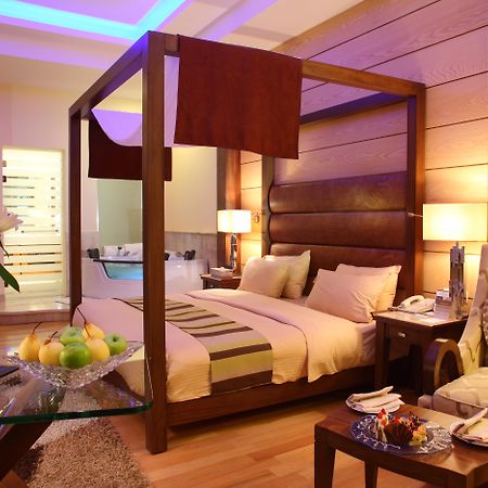 사보이 호텔 샤름 엘 셰이크 외부 사진 A suite at the hotel